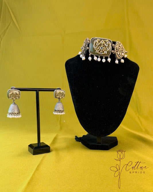 Golden Blossom Choker Set